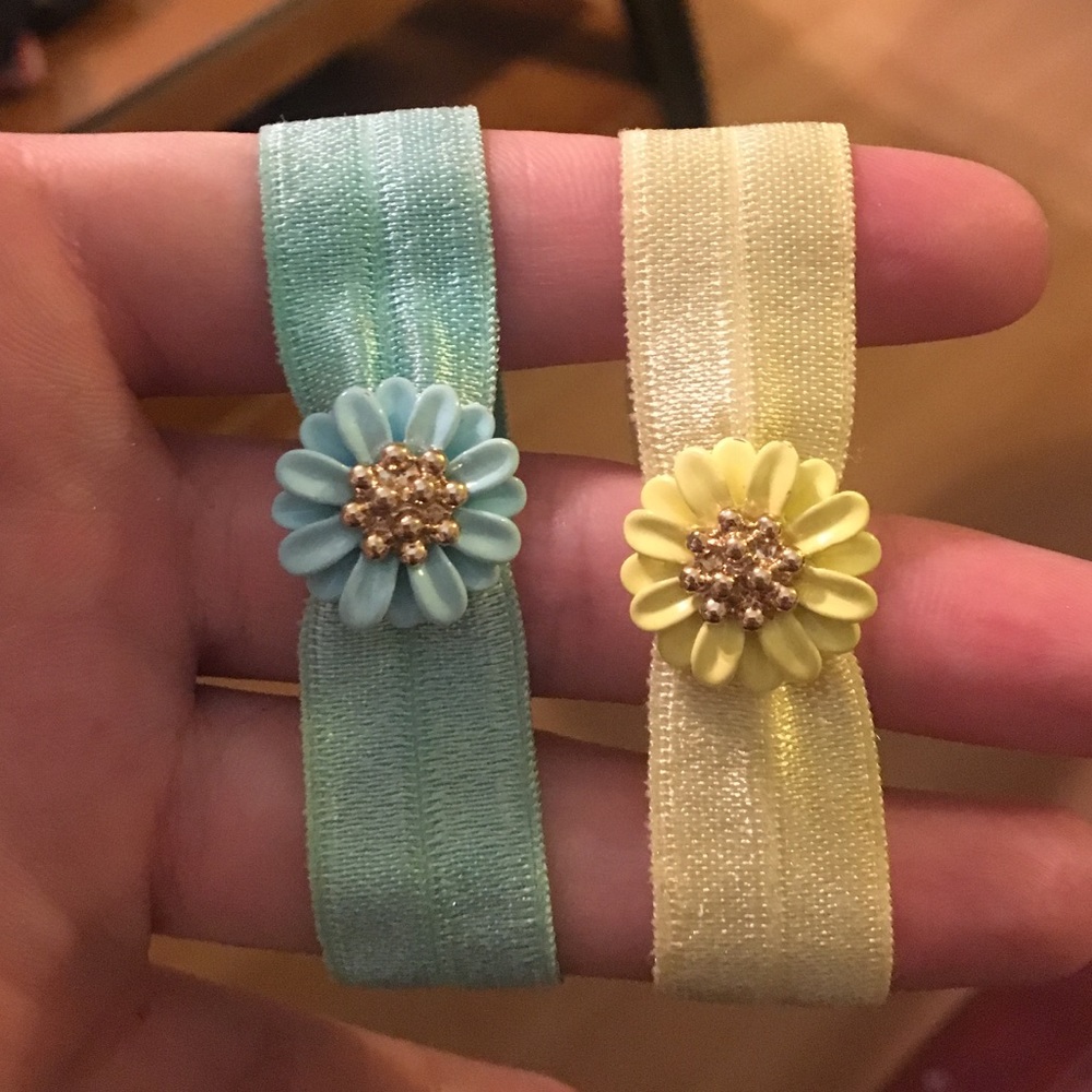 Boutique Hair tie/bracelet